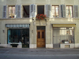 2008 10-Nyon Switzerland Store